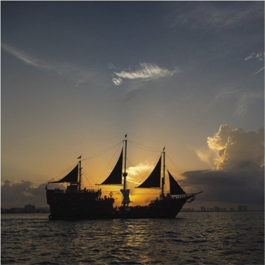 Jolly Roger Pirate Boat Deluxe - Lobster & Steak Kids - Imagen 4