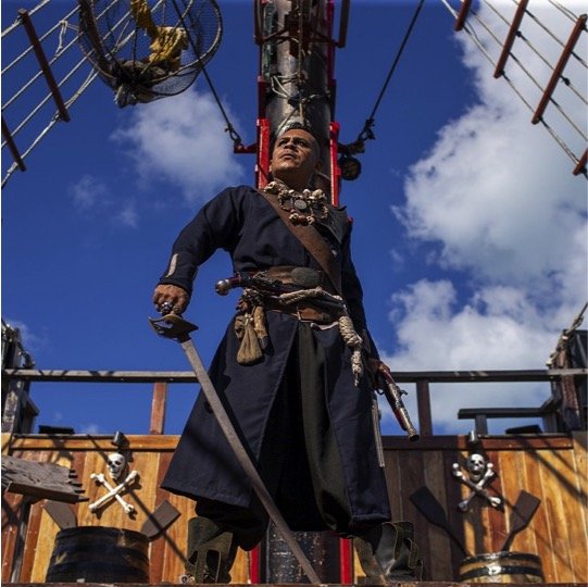 Jolly Roger Pirate Boat Deluxe - Lobster & Steak Kids - Imagen 6