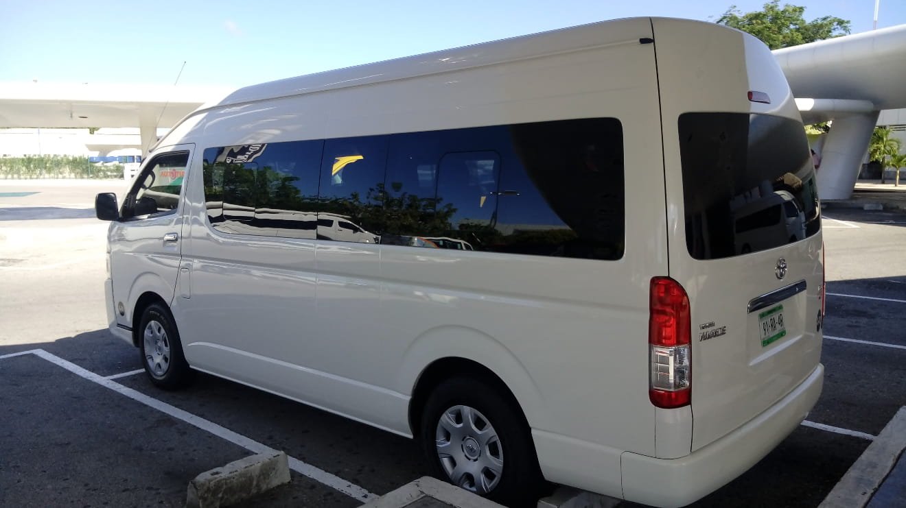 Van Private service From Cancun Airport transfers to hotels
